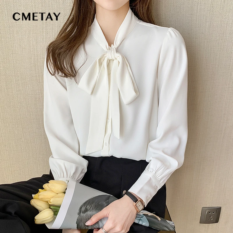 

Блузка женская шифоновая с длинным рукавом и V-образным вырезом