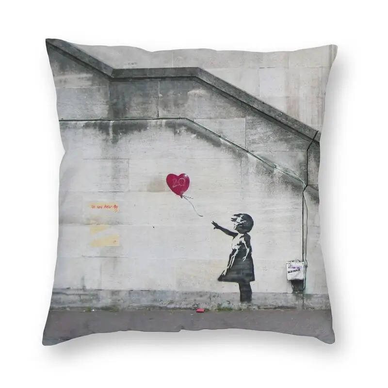 

Квадратная подушка Banksy с изображением девушки и сердца и воздушного шара, чехол для домашнего декора, граффити, уличная декоративная подушк...