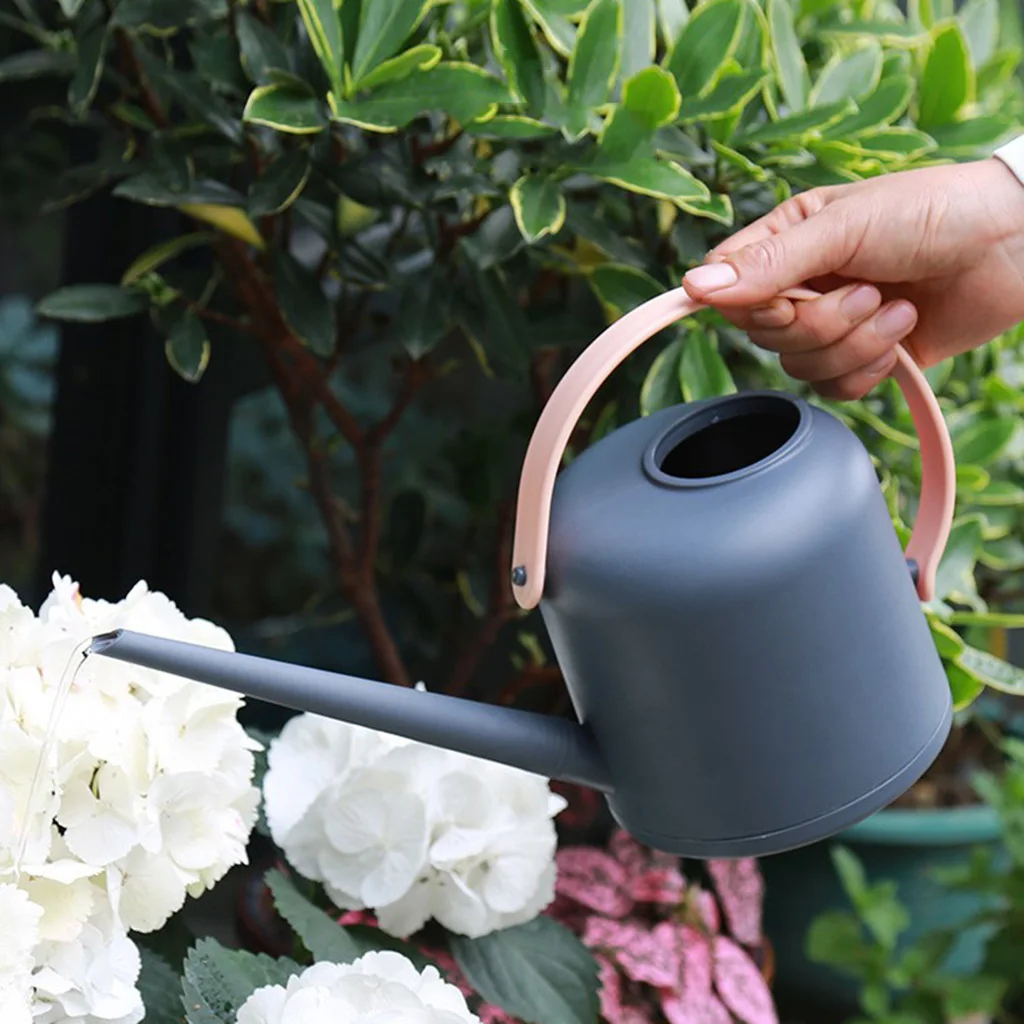 

Retro PP Watering Can, Plant Watering Can with Long Spout, Modern Style Watering Pot, 1.8L / 61 oz