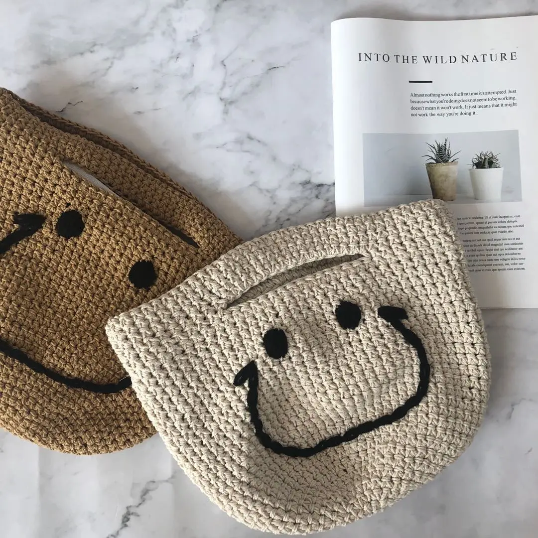 

2021 Summer New Style All-Match Western Brand Smile Style Casual Handmade Cotton Thread Cotton Linen Women Woven Smiley Handbag