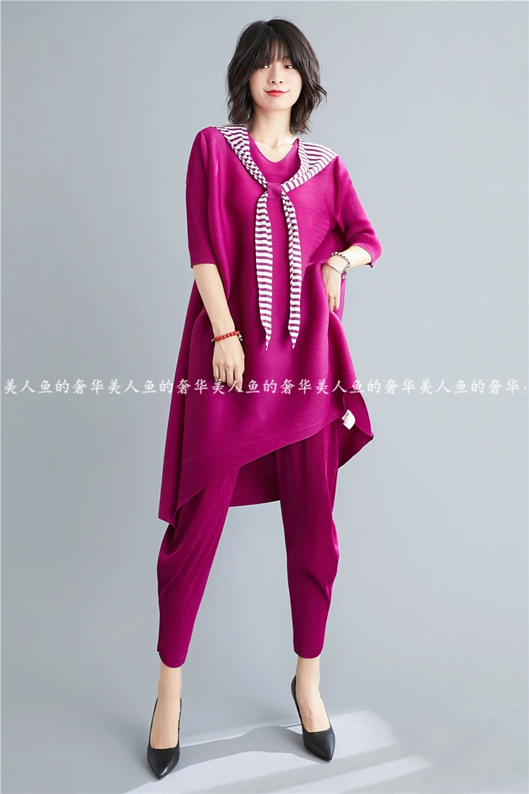 

HOT SELLING Miyake Fashion three quarter o-neck irregular stripeT-shirt +solid Pencil pants two-piece set IN STOCK