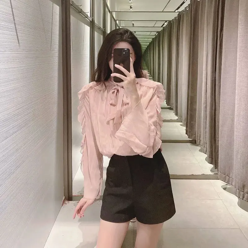 

Za Woman 2021 Autumn Shirt England Style Fashion Ruffled Long sleeve Lacing Blouses Casual Vintage Bow Smock Tops Chic Clothing