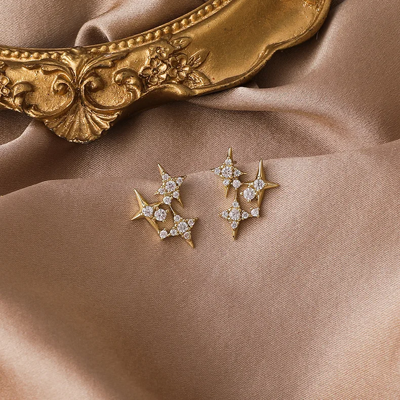 

MISSNICE 2021 New Arrival Star Zircon Metal Classic Stud Earrings Elegant Small Star Casual Female Small And Exquisite Jewelry