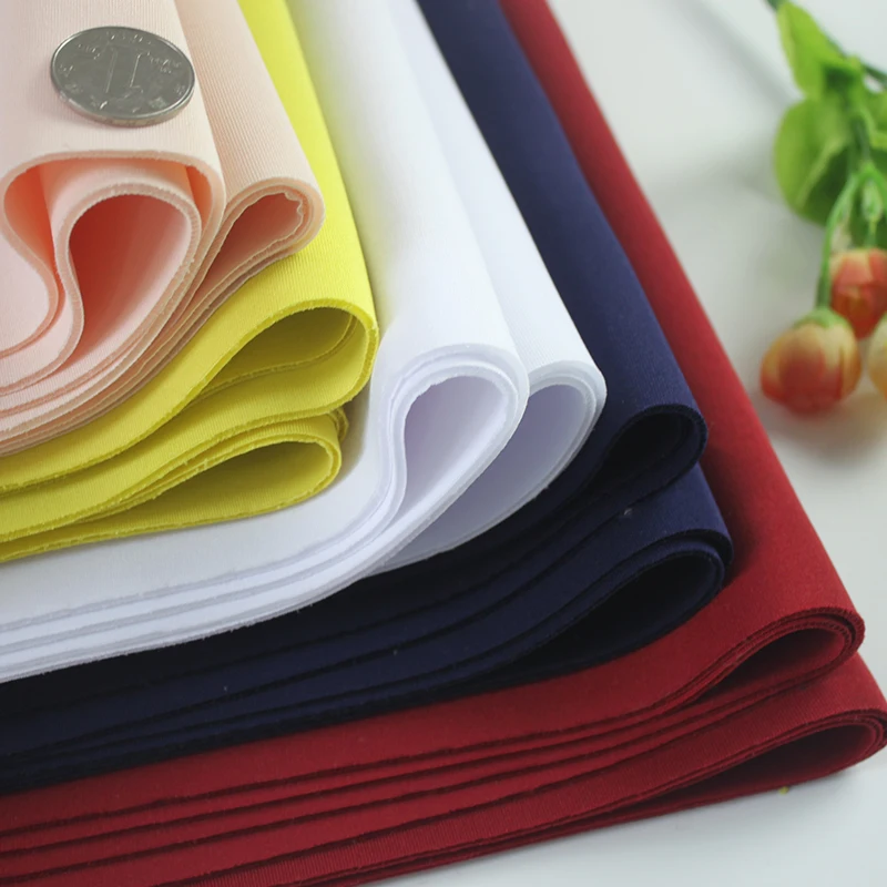 Высококачественная Неопреновая ткань толщиной 2 мм хорошая драпировка 92%