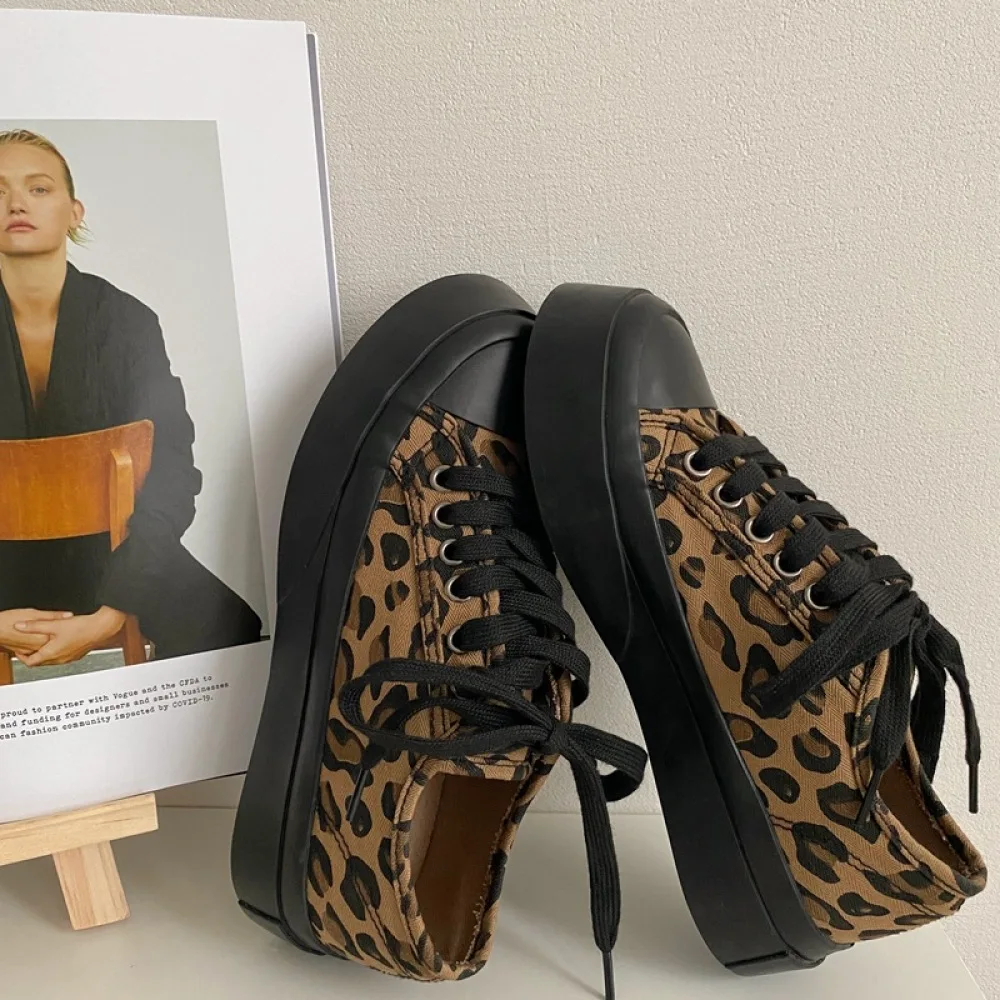 

Women Shoes Fashion Vintage Leopard Printing Sneakers Spring Autumn Low Shoes Cotton Fabric Non-slip Rubber Flats