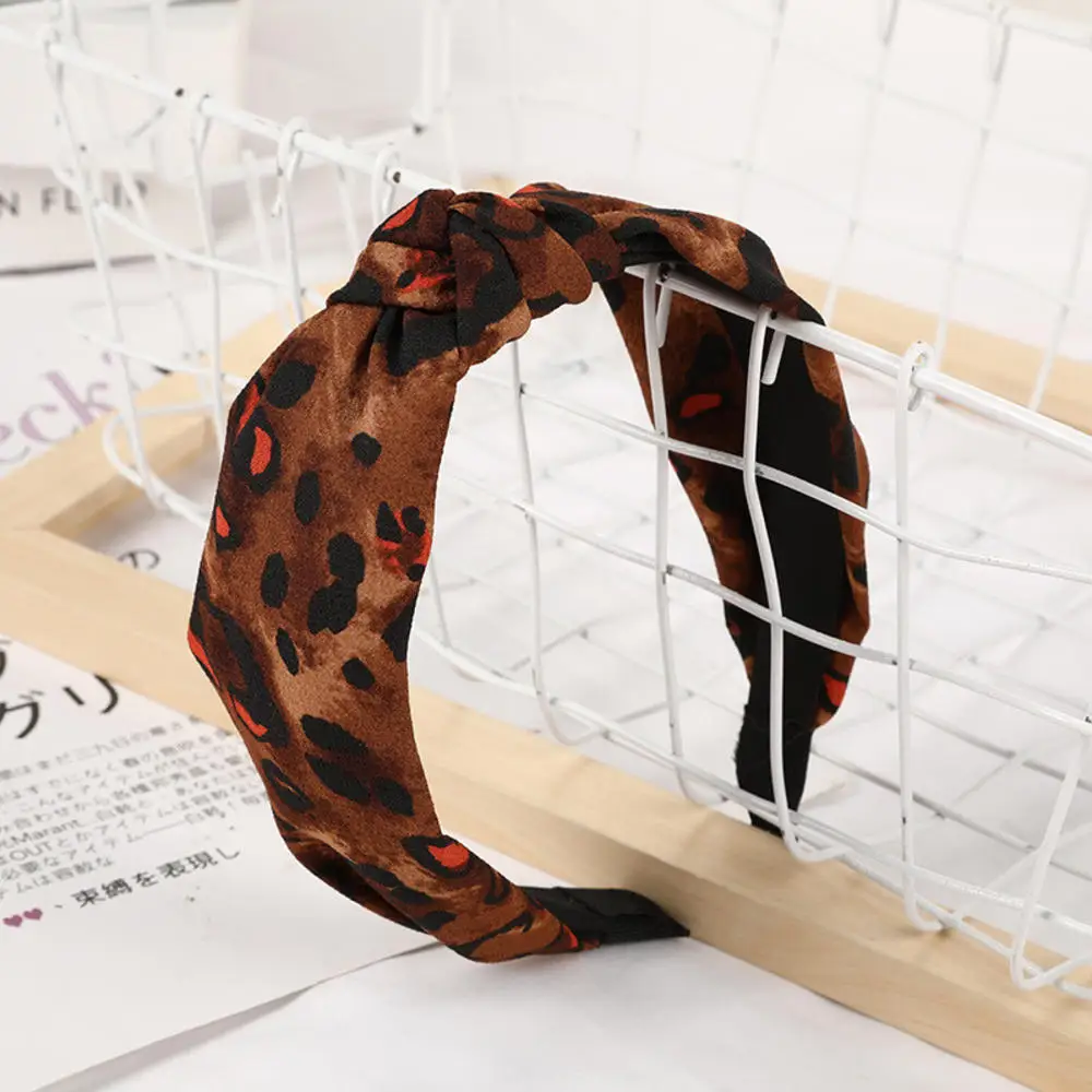

1Pcs Vintage Leopard Printed Headband Soft Silk Satin Twisted Turban Hair Band For Sweet Girls Wide Side Hair Accessories