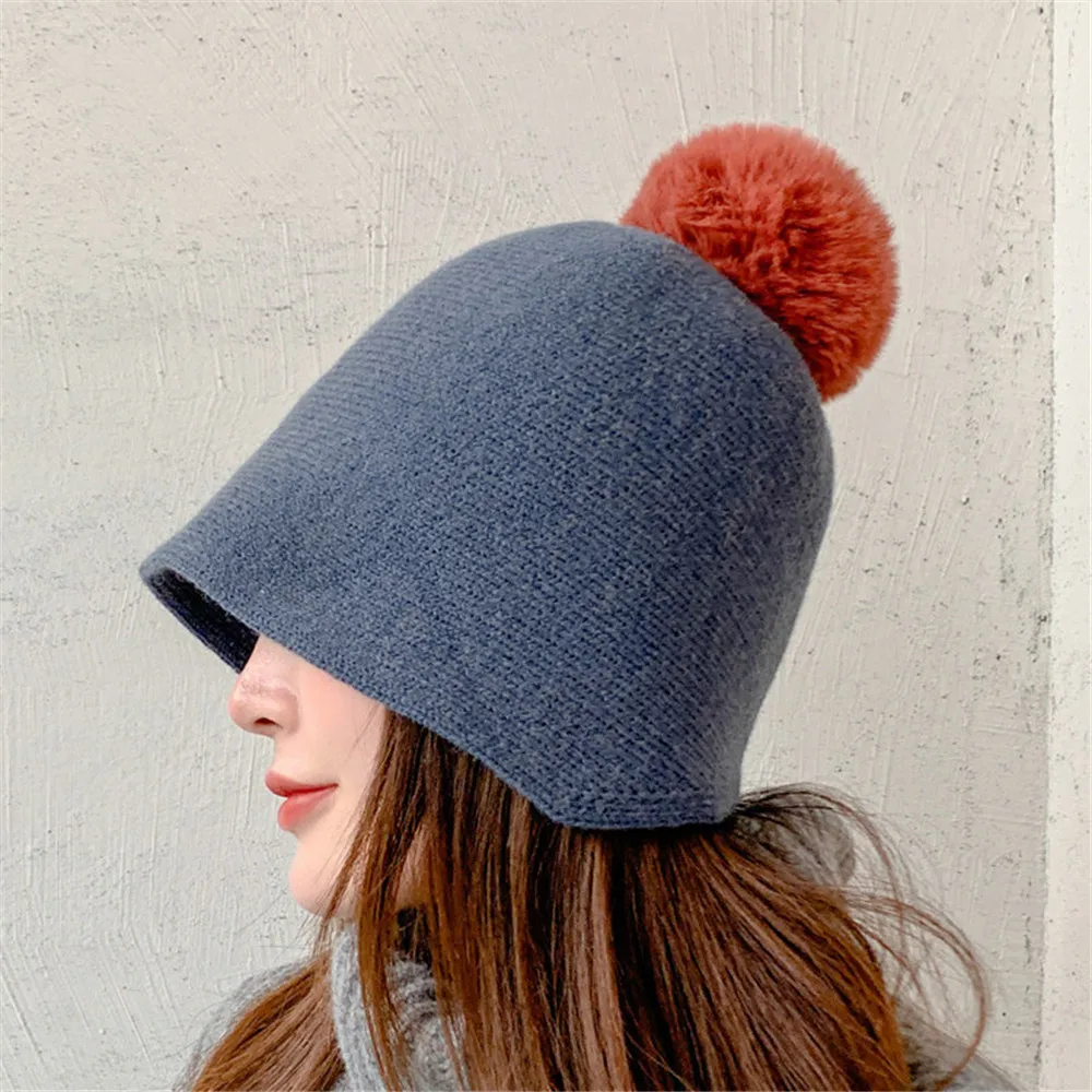 2021 Female Autumn and Winter Korean Warm Fisherman Hat Multicolor Wild Fashion Dome Bucket Hat Ear Protection Hair Ball Hat