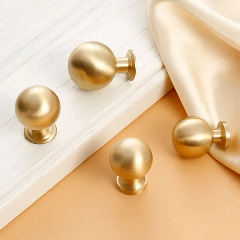 

Single Hole Brass Ball Knobs Cupboard Drawer Pull Kitchen Cabinet Door Wardrobe Handles European Modern Style Hardware
