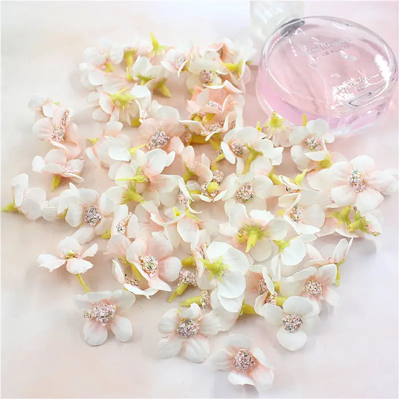 white pink 2 см многоцветная Маргарита Флорес cabezas мини seda flores artificiales para guirnalda Скрапбукинг hogar boda украшение - Цвет: white pink