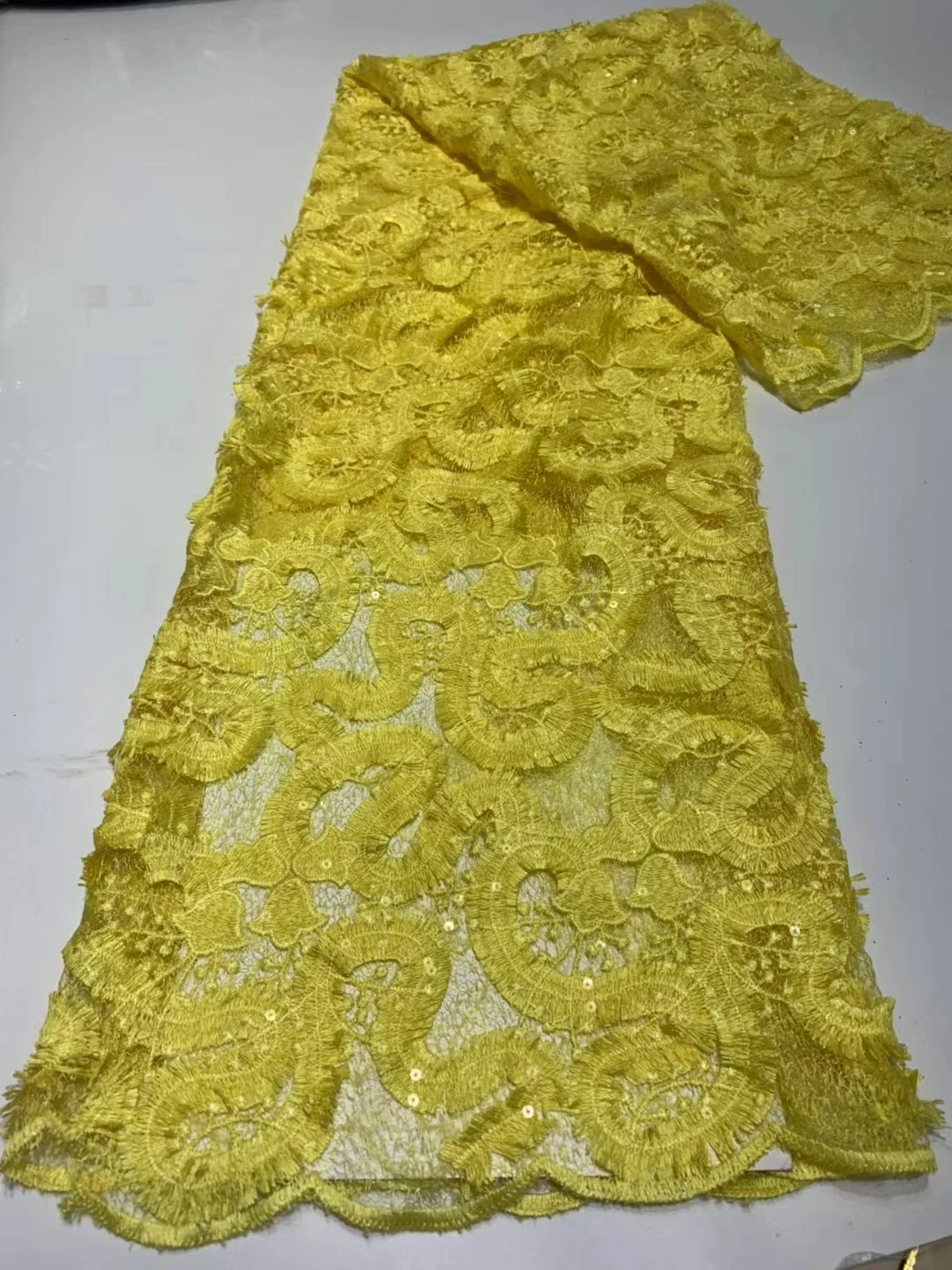 

2021 Новое поступление, желтая Тюлевая сетчатая кружевная ткань с блестками, высокое качество для свадебного платья невесты, французское кру...