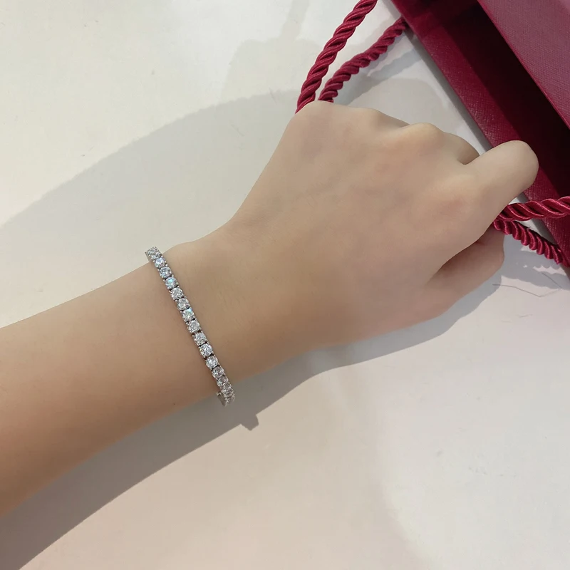 

Knobspin 100% 925 Sterling Silver White Full 3.75mm High Carbon Diamond Engagement Bracelets For Women Fine Jewelry Gift