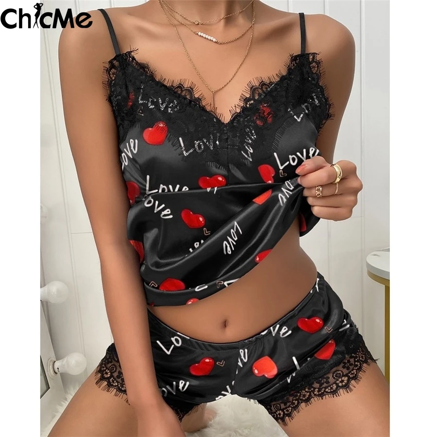 

Chicme Women Two Pieces Heart Print Contrast Lace V Neck Spaghetti Strap Cami Tops and Shorts Sets Sexy Home Fashion Sets Casua