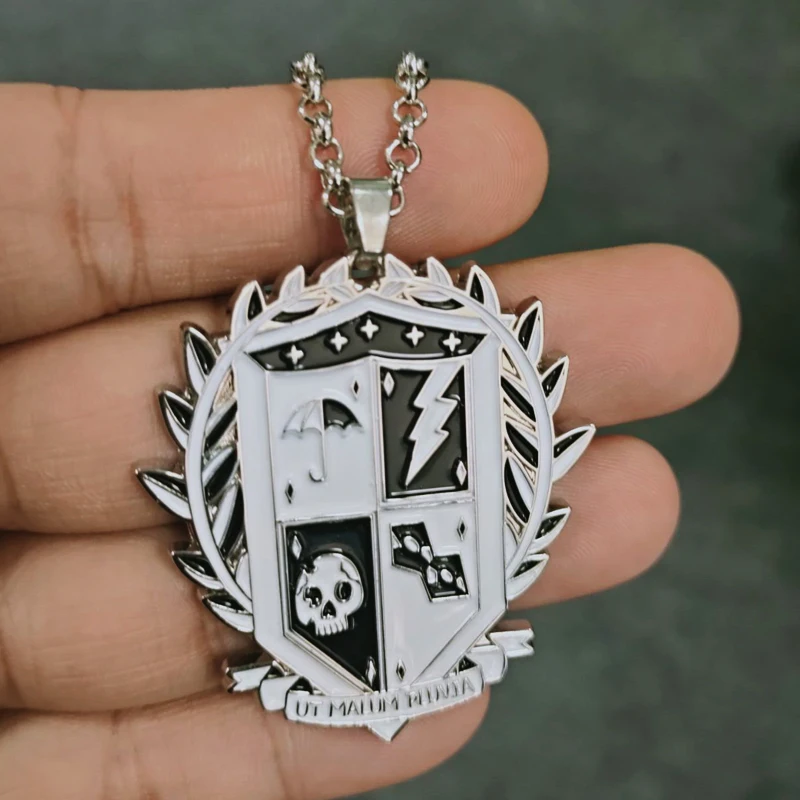 

Enamel Badge Necklace Movie The Umbrella Academy Logo Pendant Necklaces Comics Souvenir Gifts Party Accessory New