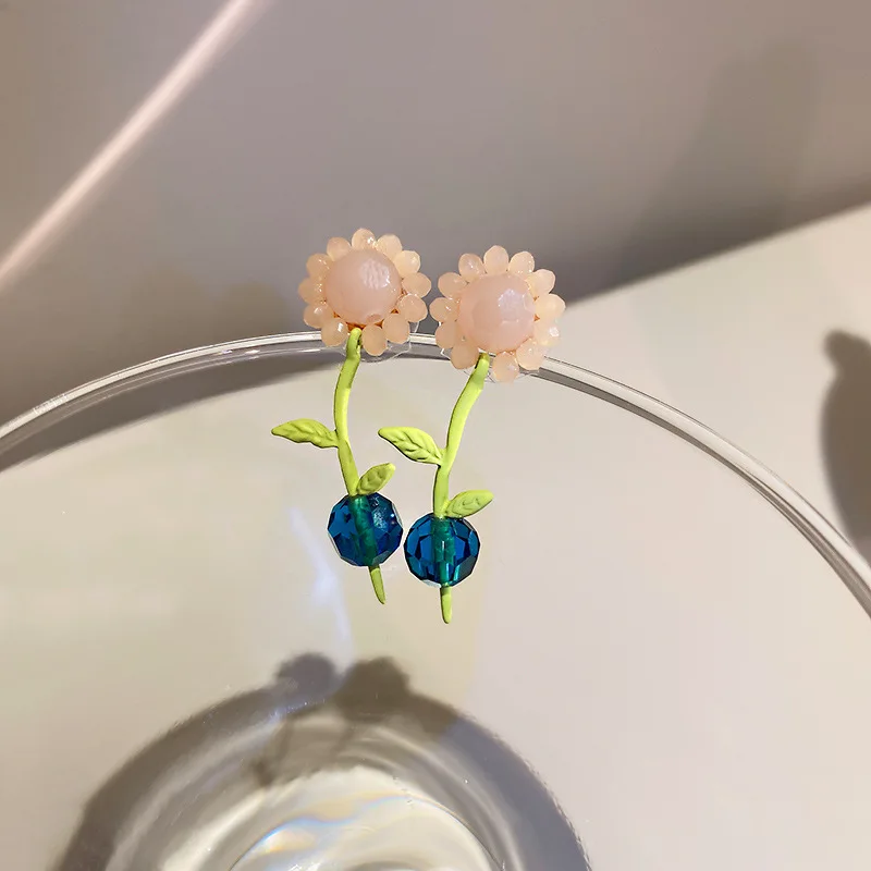 

Origin Summer Sweet Cute Pink Crystal Flower Dangle Earring for Women Femme Trendy Contrasted Plant Earring Jewelry Pendientes