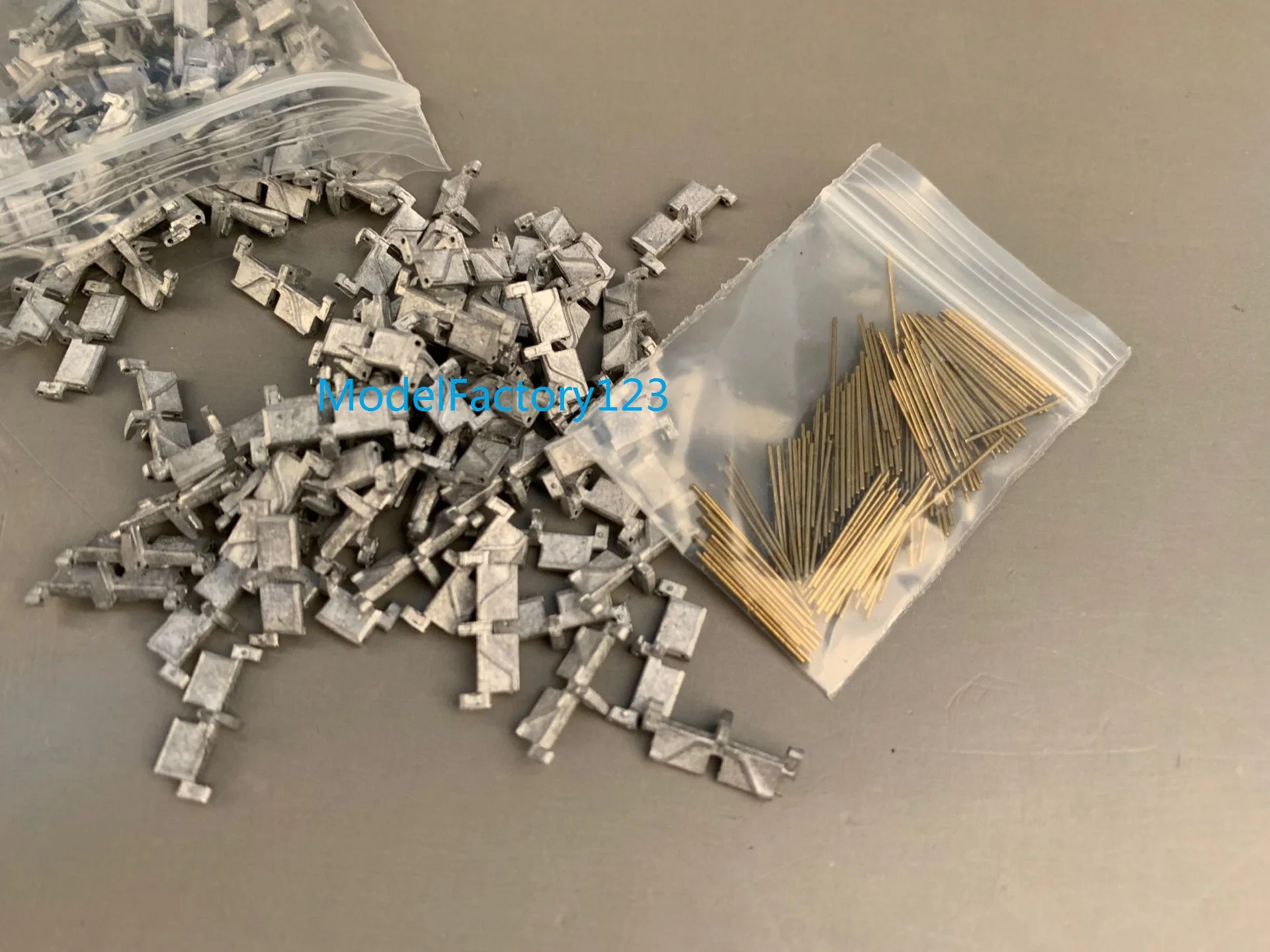 R модель CQ35210L 1/35 металлическая гусеница и для американского бака M26 M46 Patton - купить