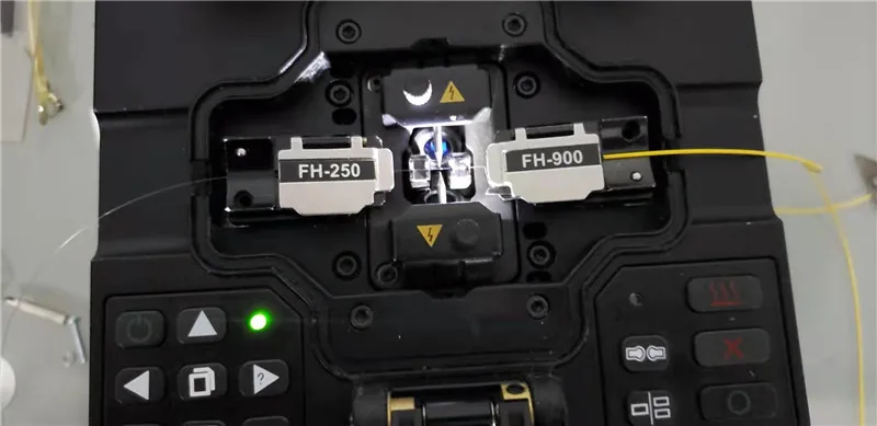 Original FH-250 FH-900 Fiber Holder For GREENLEE 910FS Fiber Optic Fusion Splicer Clamp 1 Pair FH 250um 900um