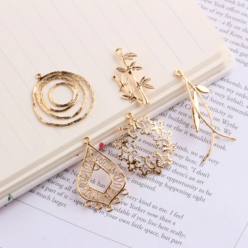 

Copper plated 18K real gold color DIY jewelry accessories circle branch dream catcher Earrings Necklace Pendant Earrings Pendant