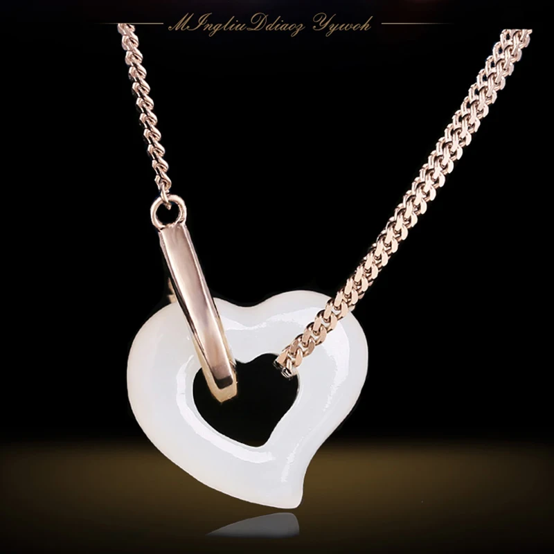 Authentique Hetian jade Naturel mode femmes pendentif en jade envoyer certificat pendentif