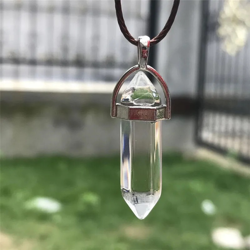 

Natural clear quartz pendant crystal srystal point reiki healing 1pc