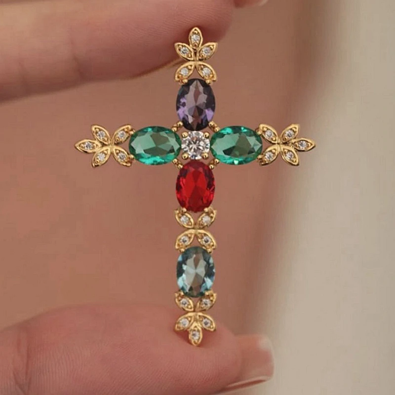 Женское Ожерелье с подвесками крестиками ожерелье фианитами золотого цвета