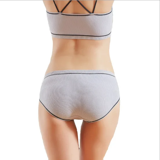 Бюстгальтер для девочки комплект нижнего белья без косточек хлопковый Бралетт