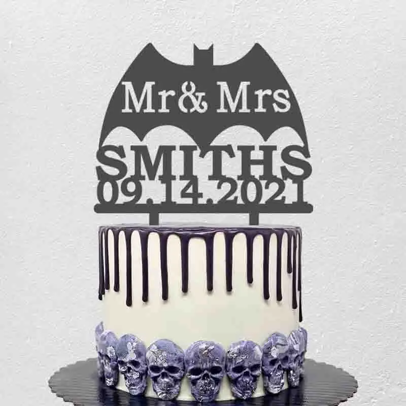 Фото Пользовательские Mr Mrs имя туфли пришли к определенной дате, Бэтмен фигурки жениха и невесты; Для свадьбы Юбилей вечерние торт украшения фигурки жениха и невесты; №1