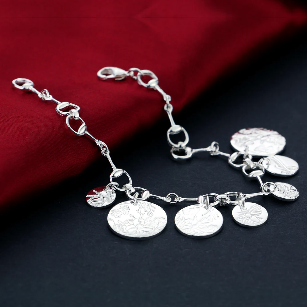 Женский серебряный браслет с круглым кулоном Серебряное украшение 925 пробы |