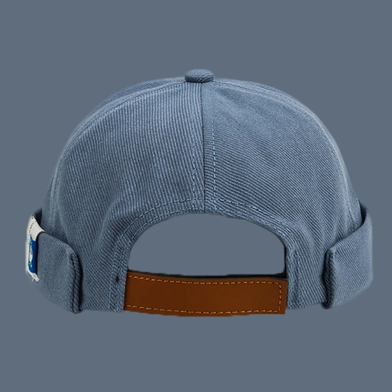 Шапка без козырька в стиле хип-хоп