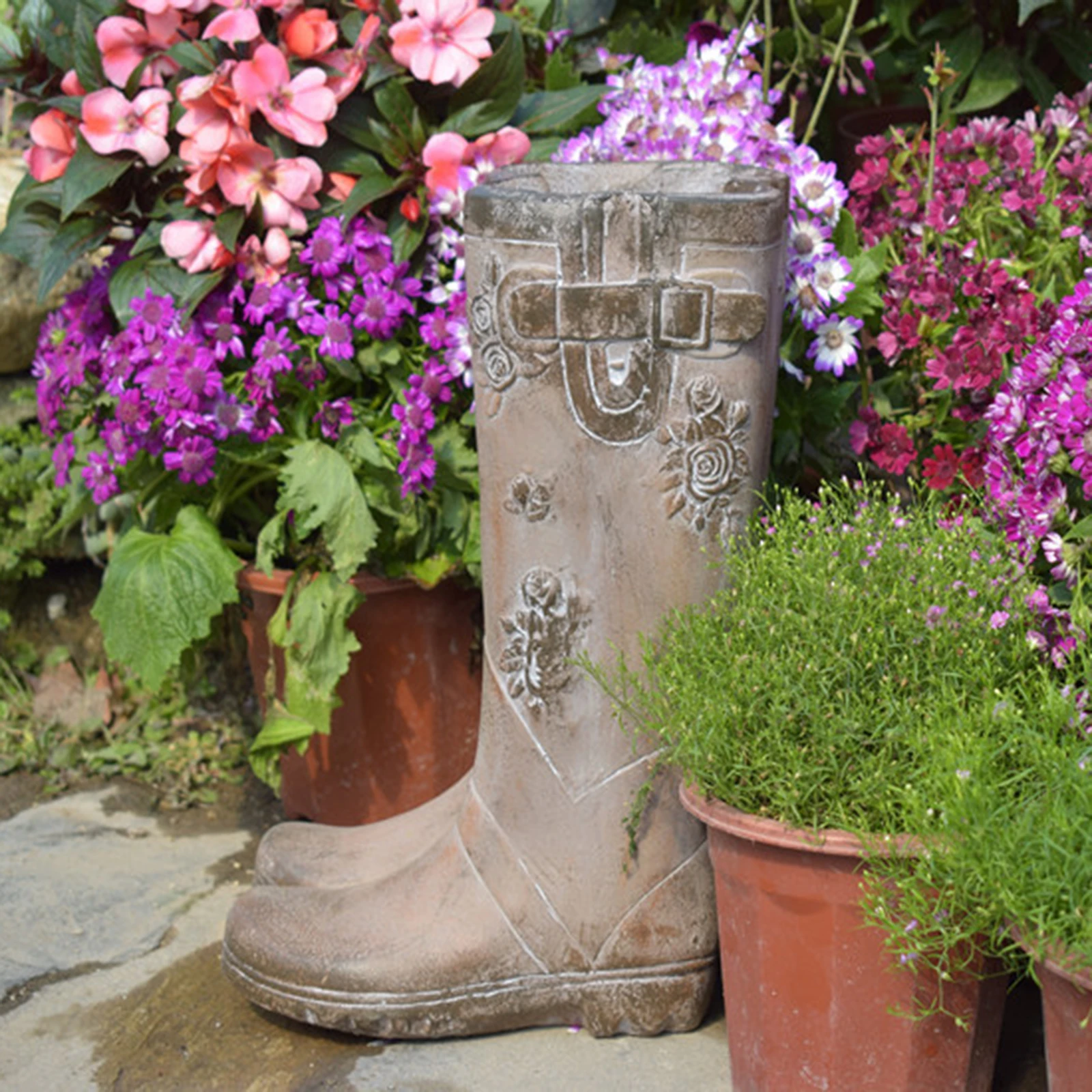 

Vintage Style Rainboot Resin Garden Planter Flower Pot Potted Planting Holder Patio Lawn Decoration