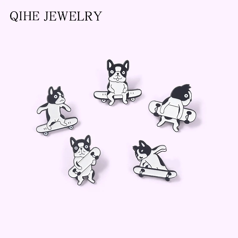 Эмалированные булавки для скейтборда собаки движения черно-белая брошь с