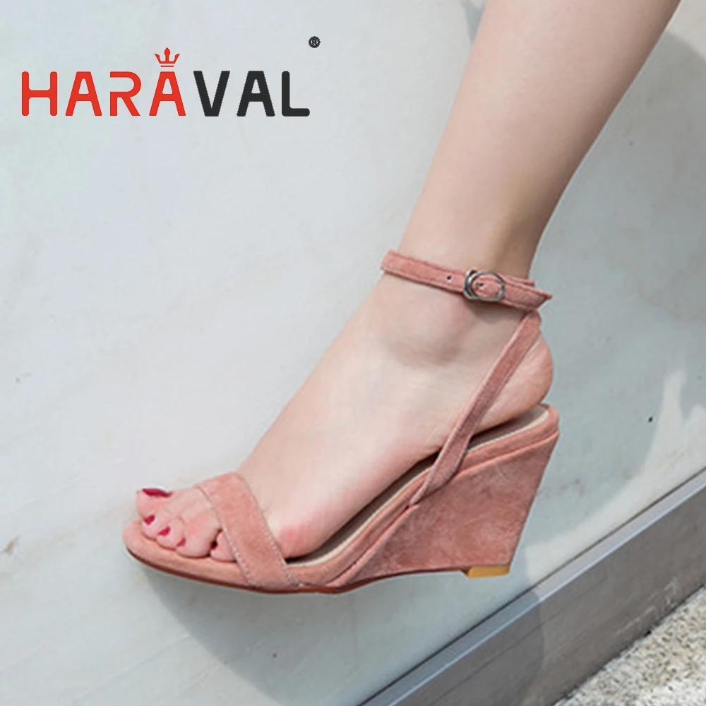 Босоножки женские на танкетке 6 5 см из замши с ремешком и пряжкой | Обувь