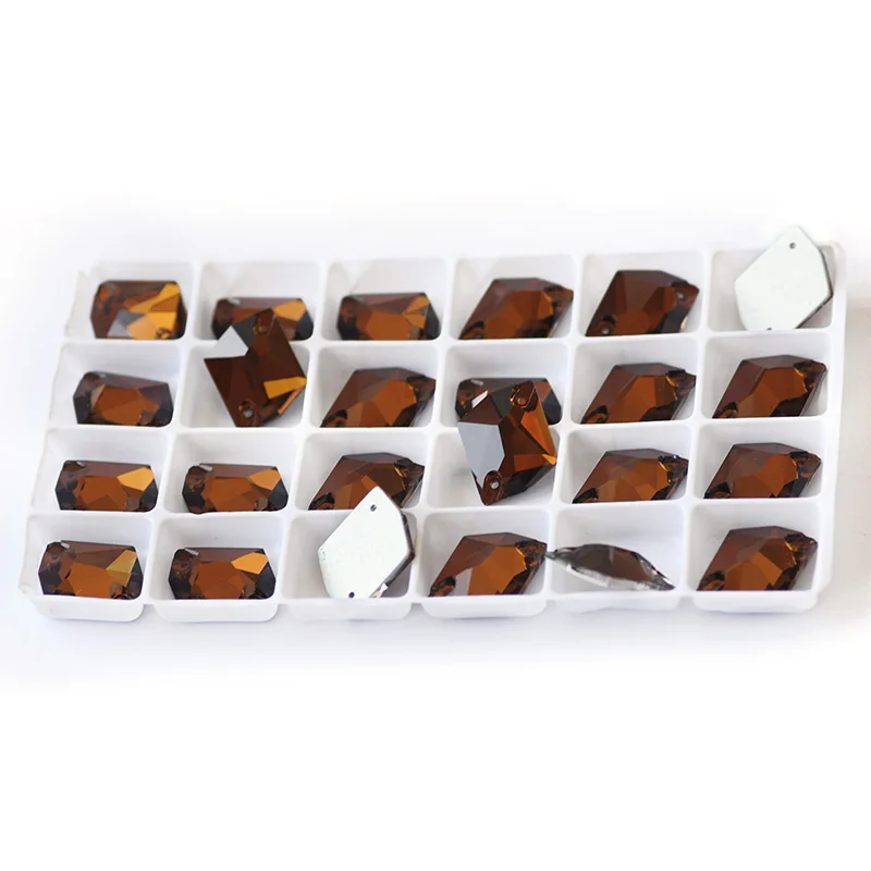 

Стразы стеклянные, камень для пришивания, с дымчатым топазом, 5 А