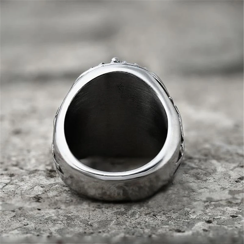 

New Fashion and Popular Vintage Ancient Egyptian Sphinx Ring Men's Punk Circle Hip-hop Rock Locomotive Jewelry Jewelry Gifts