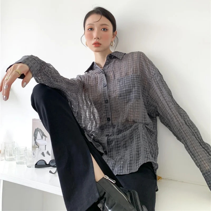 

Серая клетчатая свободная прозрачная Солнцезащитная рубашка с длинным рукавом, Женские винтажные Элегантные повседневные пикантные топы, ...