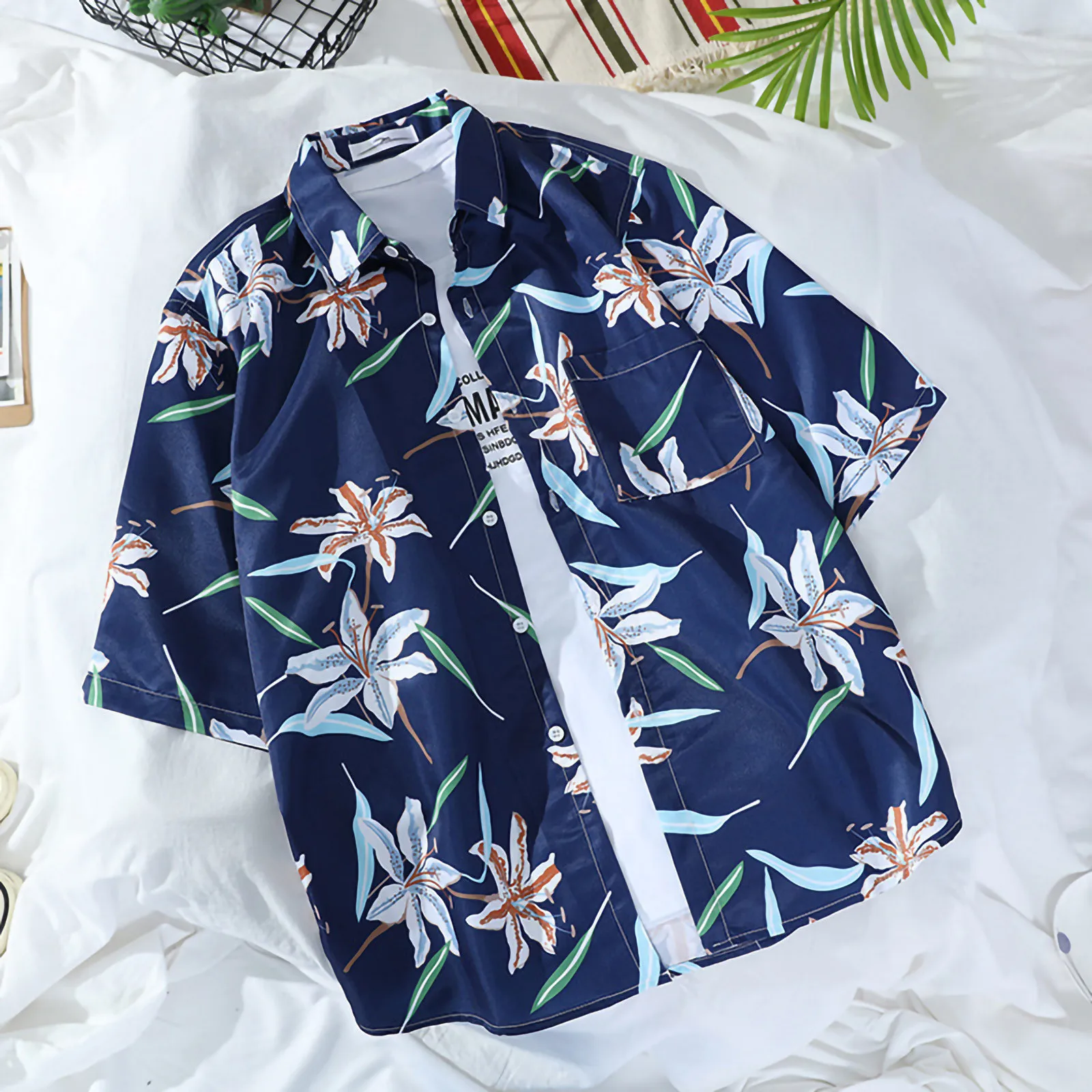 

Summer Casual Men's Shirt Hawaiian Style Print y2k Short Sleeve Top Fashion Male Turn-Down Collar Single Breasted Beach Shirt
