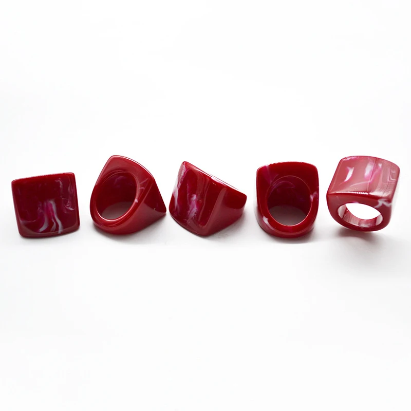 

2021 New Korean Ins Vintage Resin Green Geometric Round Rings for Women Girls Simple Jewelry Gifts