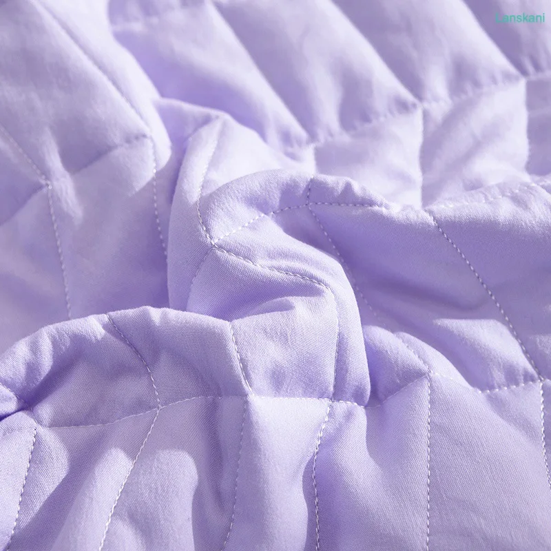 

Double Bed In Student Dormitory Bedspread On The Bed Bedding Set For Home Textiles Quilting Coverlet Cover Blanket Pillowcases