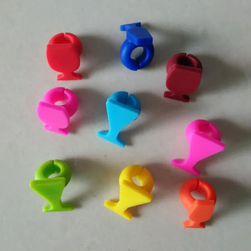 

8pcs Silicone Glass Shape Glass Marker Creative Drinking Cup Identifier Party Cup Sign (Mixed Colors)