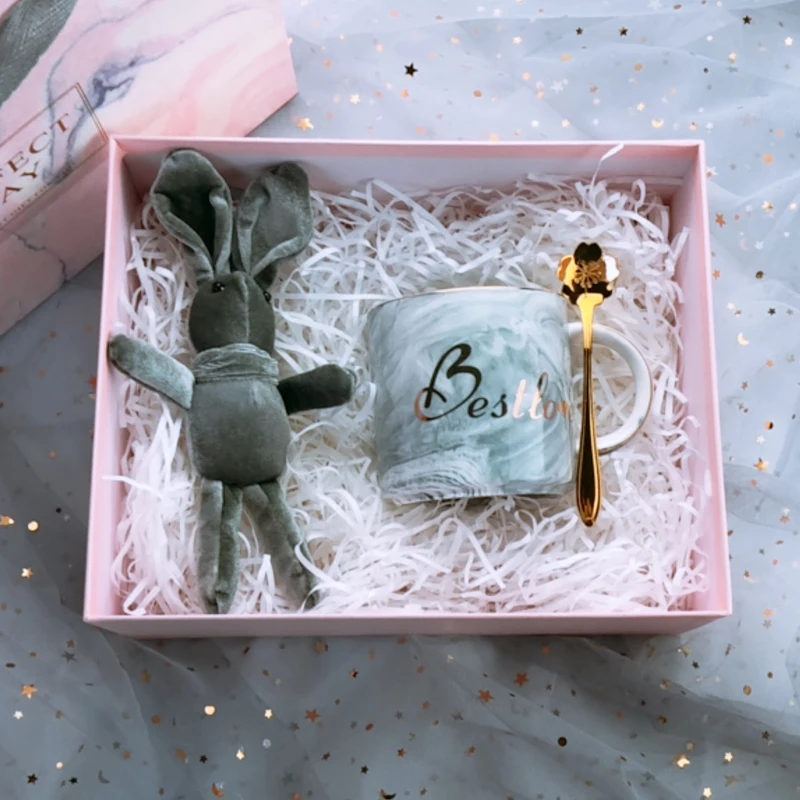 1 комплект подарок на день рождения для подруги