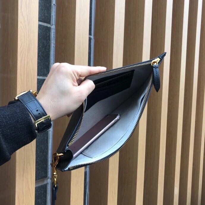

Men's Bags
