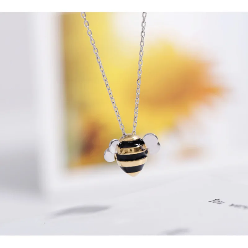

925 Silver Vintage Multilayer Pendant Honey Bee Necklace For Women Party Commemorate Small Design Charm Fashion Custom Gift