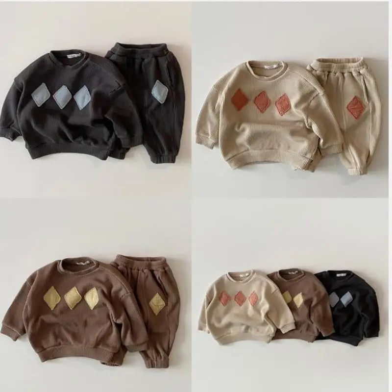 

Newborn Waffle Clothes 2021 Baby Girls Boys Geometric Long Sleeve Set Children Fashion Sweatshirt Thicken Warm Pants 2pcs Suits