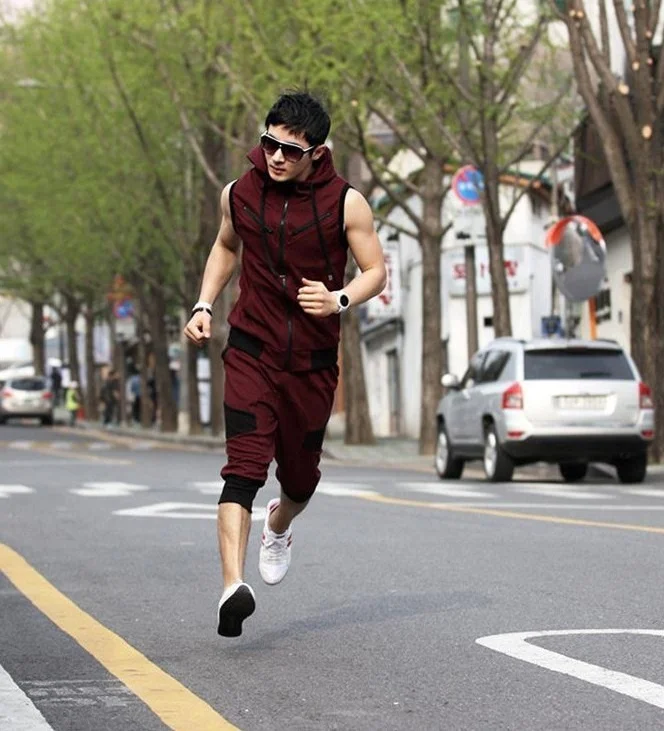 

ZOGAA Mens Sweat Suit Hooded Joggers Running Sports Sleeveless Sweatshirt and Pants Hoody Vest Shorts Men Clothing 2 Piece Set