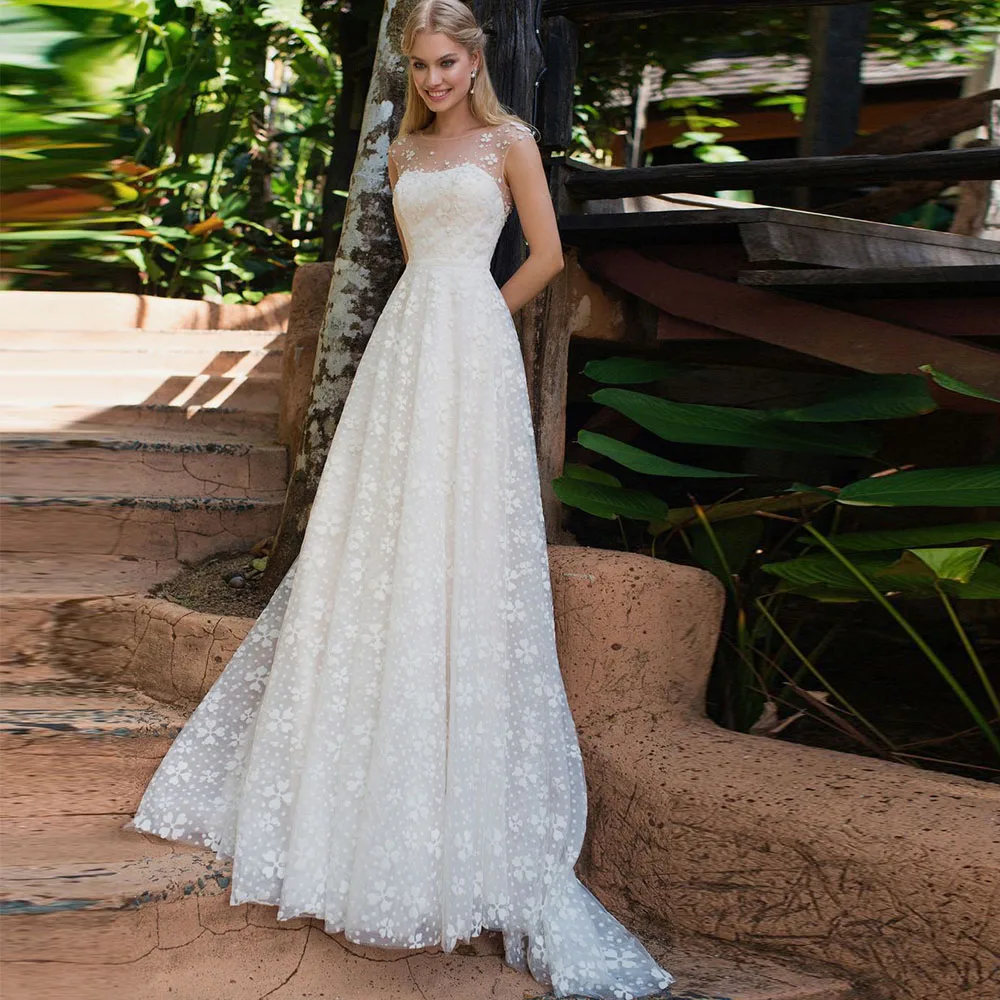 

Wedding Dresses Sparkly Boho Sleeveless A-Line Strapless Tulle Graceful Court Train Bridal Gowns Custom Made Vestidos De Novia