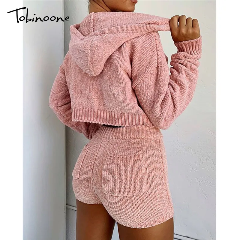 Женский трикотажный спортивный костюм с капюшоном длинным рукавом| |