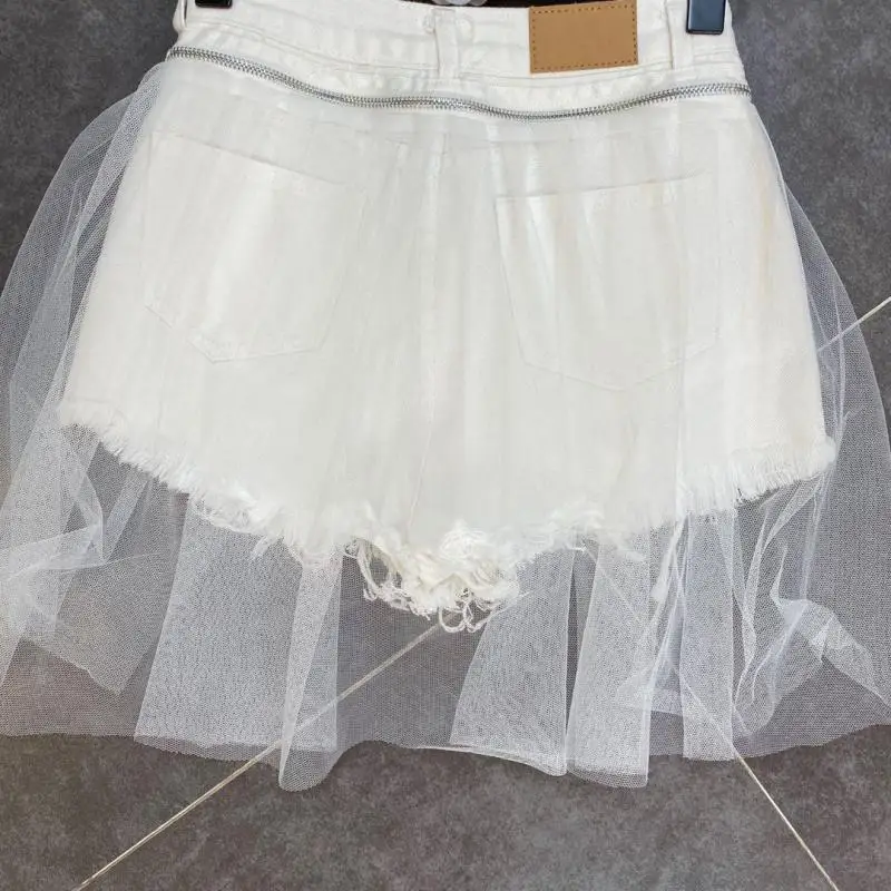 

Women Shorts White Denim Shorts Removable Mesh Spliced Holes Zipper Short Jean 2ways Wearing 2020 New Arrival XL P211