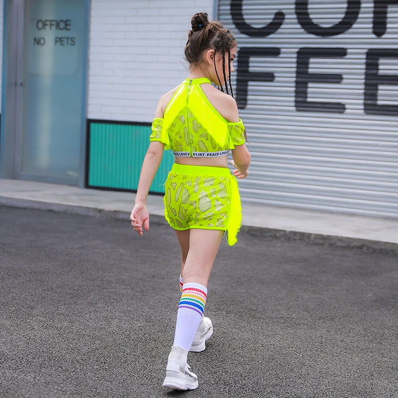 

Children Hip Hop Clothing Jazz Costumes Girls Fashion Fluorescent Green Tassel Vest Shorts Cheerleaders Performance Wear DN5928