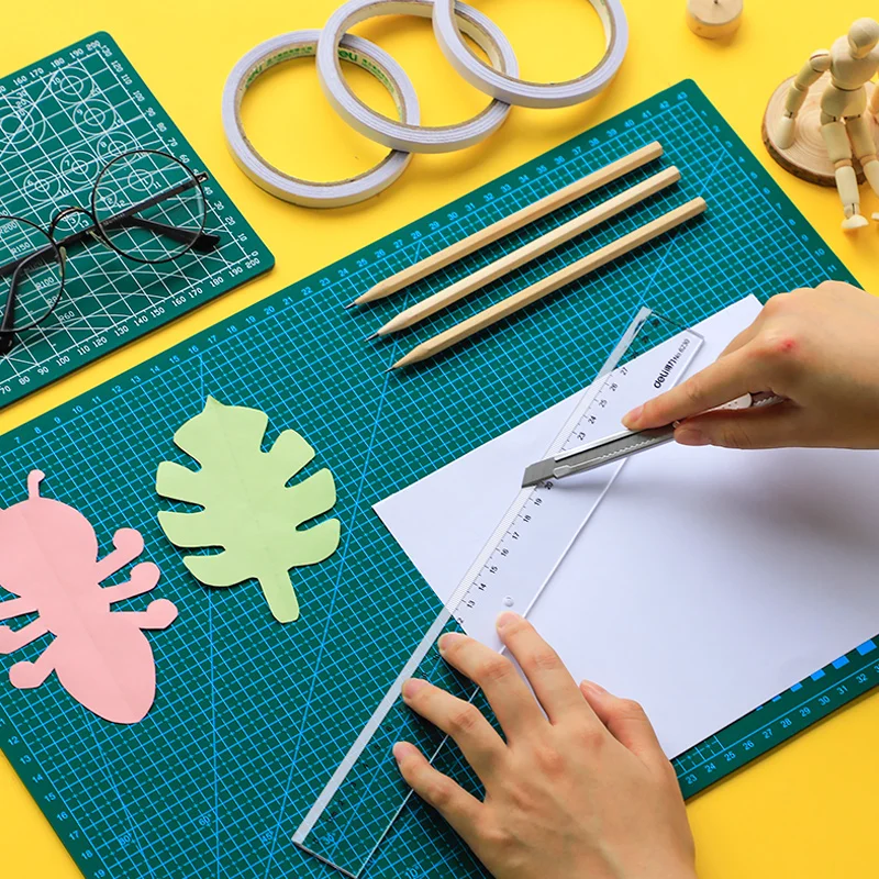 

A3/A4 Double Side PVC Cutting Mat Patchwork Self Healing Board Pad DIY Leather Tool For Art Sewing Leathercraft 3MM Thickness