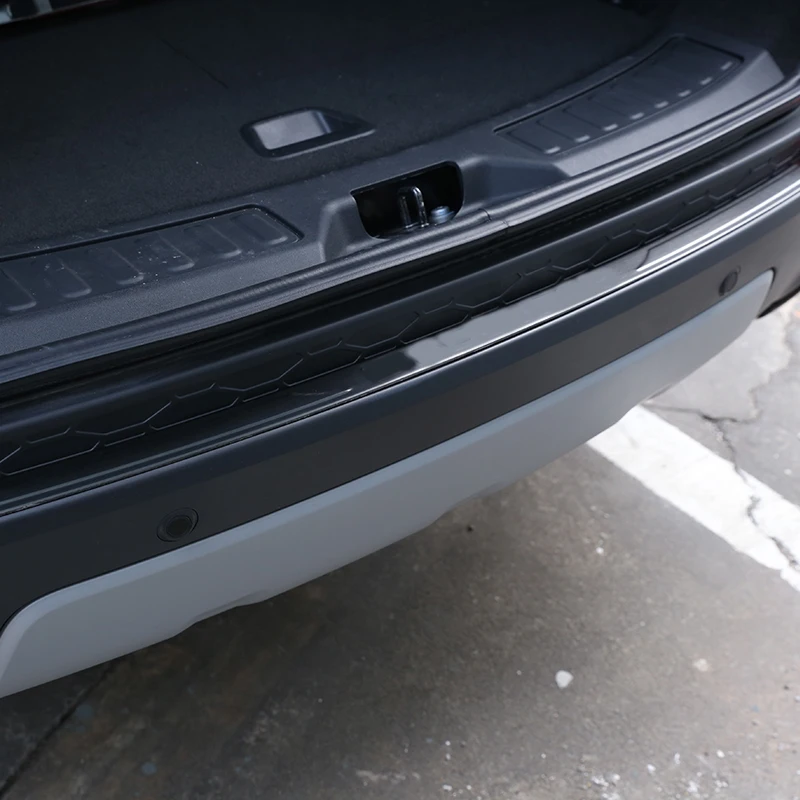 Черная/серебряная защитная пластина для заднего бампера автомобиля из