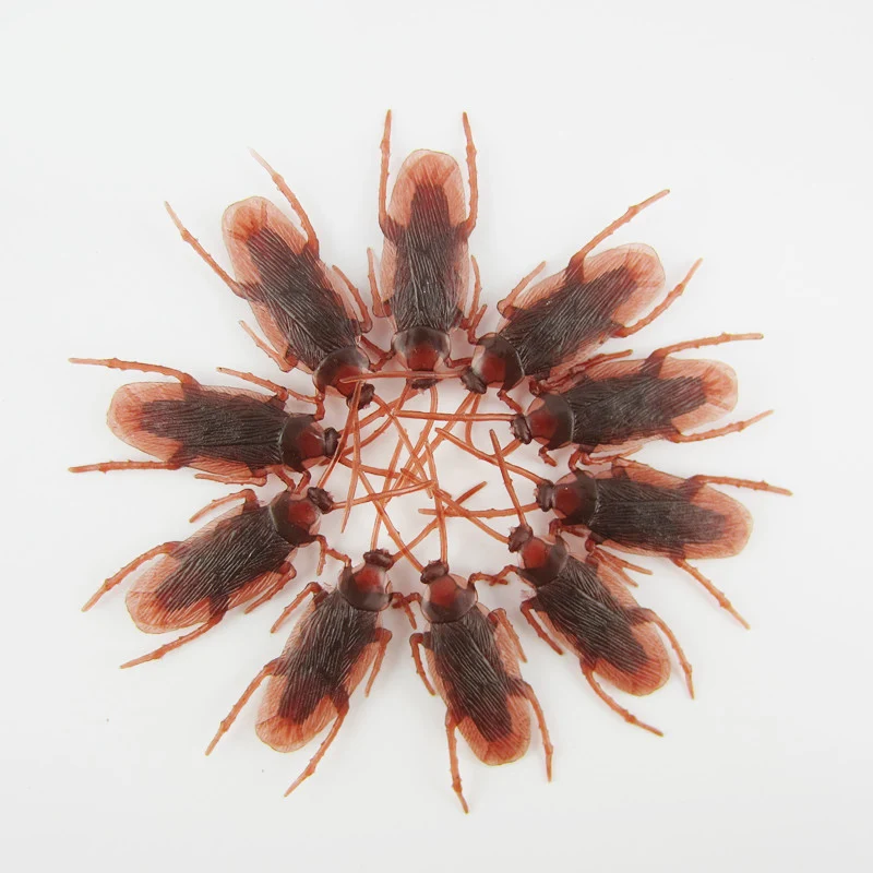 

30pcs Funny Simulation Of Cockroaches Pet Cat L3Y4 Toy Dog Kitten Training Interactive Play Halloween Gift Dropshipping